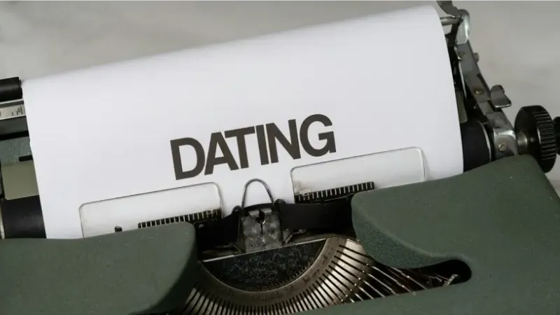 How to Meet Singles: Best Ways to Meet People Online and Offline